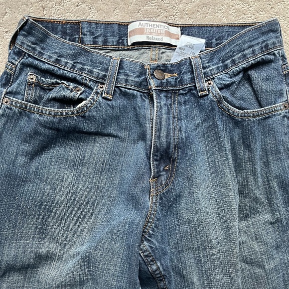 Signature Jeans by Levi, Relaxed fit! - Picture 3 of 4
